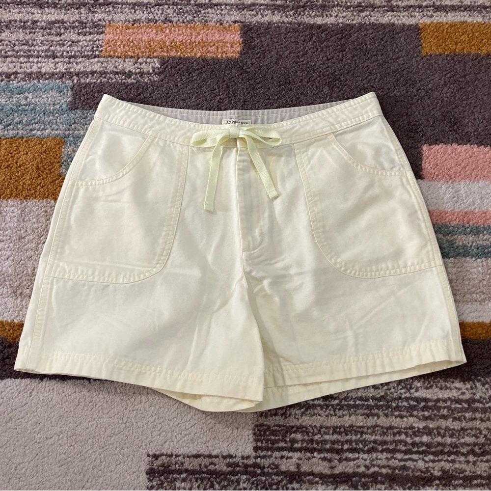 St. John’s Bay sz 12 women’s shorts